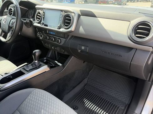 Used 2023 Toyota Tacoma SR5 w/ Technology Package AWD/4WD image 30