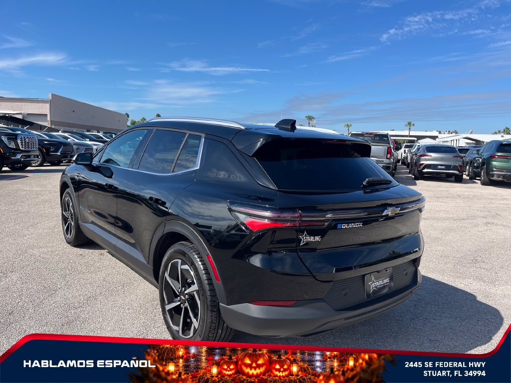 Used 2026 Chevrolet Equinox EV LT FWD image 7