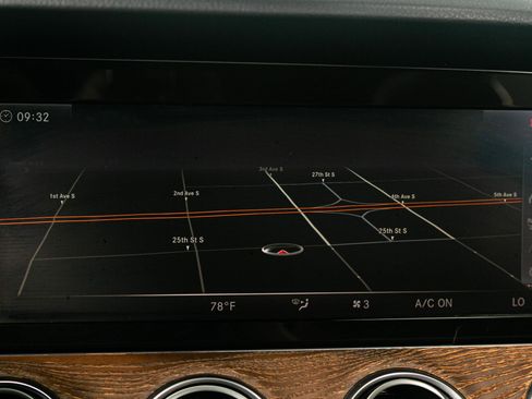 Used 2018 Mercedes-Benz E 300 E 300 RWD Sedan w/ Premium 1 Package image 15