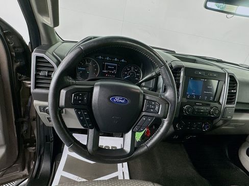 Used 2019 Ford F150 XLT w/ Equipment Group 302A Luxury RWD image 11