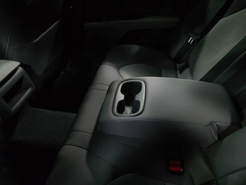 Used 2022 Toyota Camry LE image 16