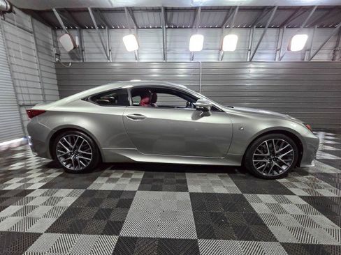 Used 2017 Lexus RC 200t F Sport RWD image 9