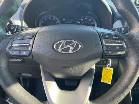 Used 2020 Hyundai Kona SE AWD/4WD image 14