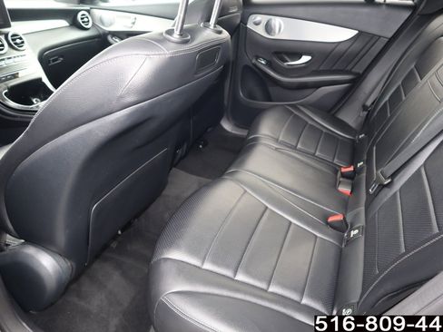 Used 2019 Mercedes-Benz GLC 300 4MATIC image 20