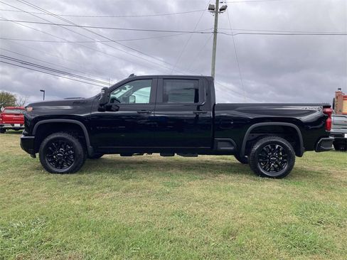 New 2025 Chevrolet Silverado 2500 Custom w/ Custom Value Package image 7