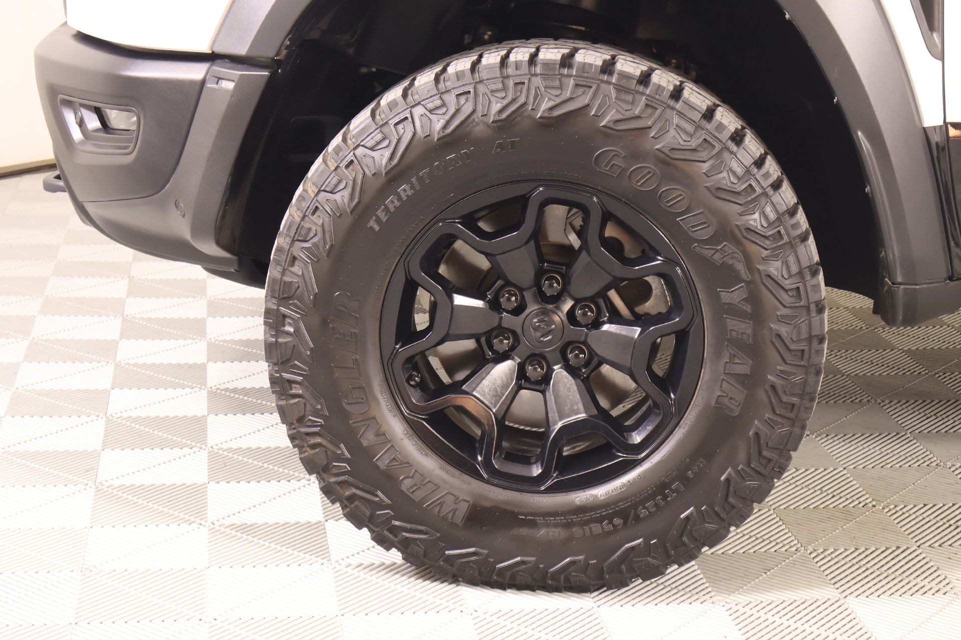 Used 2025 RAM 1500 RHO w/ RHO Level 1 Equipment Group AWD/4WD image 20