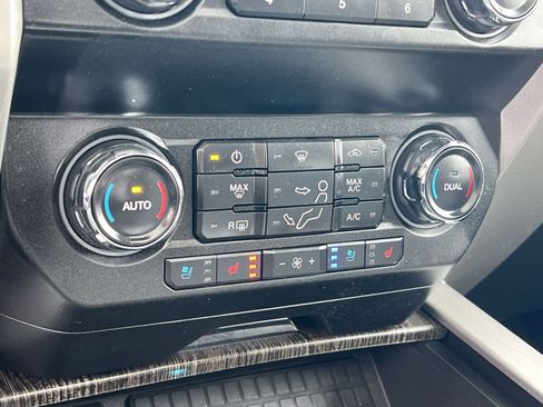 Used 2021 Ford F350 Lariat w/ Lariat Ultimate Package image 21