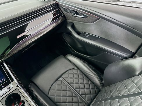 Used 2023 Audi SQ8 Premium Plus w/ SQ8 Luxury Package image 24