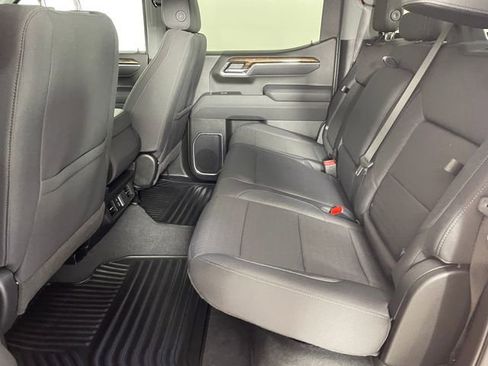 Certified 2025 GMC Sierra 1500 Elevation image 15