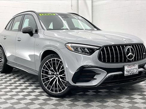 Used 2026 Mercedes-Benz GLC 43 AMG 4MATIC image 33