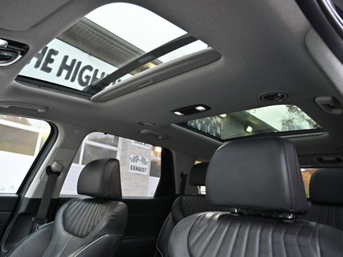 Used 2023 Hyundai Palisade Limited image 4