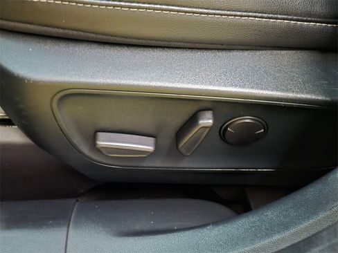 Used 2021 Ford Escape SEL image 29