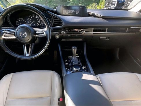 Used 2019 MAZDA MAZDA3 Sedan w/ Select Package FWD image 14