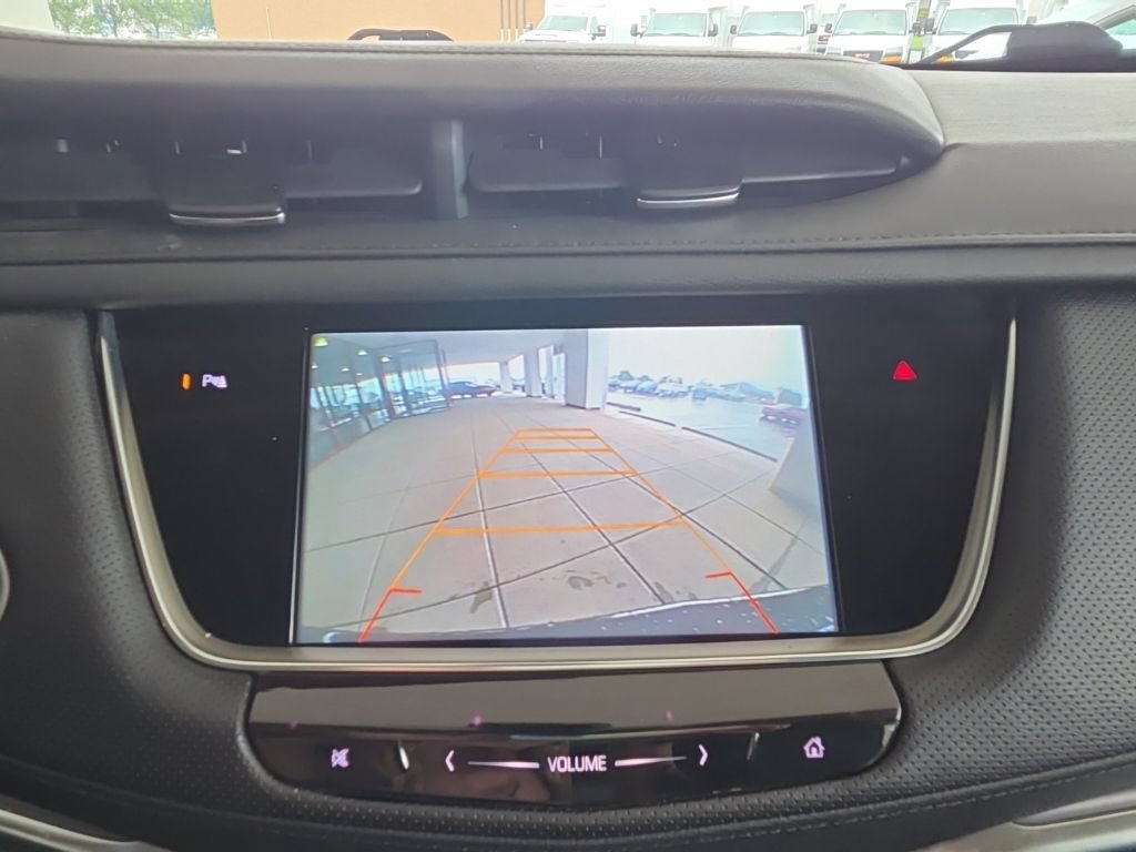 Used 2017 Cadillac XT5 Luxury w/ Driver Awareness Package FWD image 28