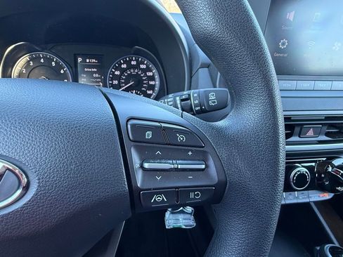 Certified 2023 Hyundai Kona SE w/ Cargo Package image 15