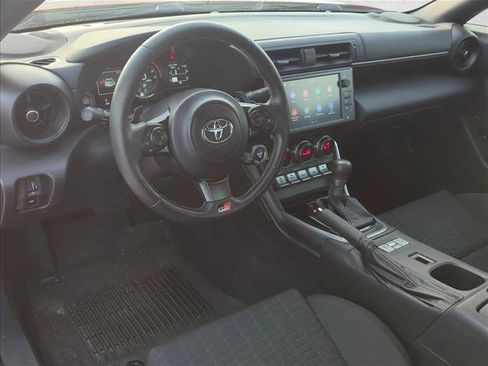 Certified 2023 Toyota GR86 image 13