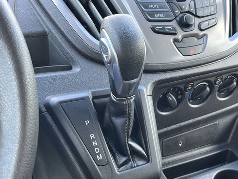 Used 2019 Ford Transit 350 XLT RWD image 27