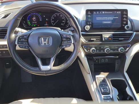 Used 2021 Honda Accord Touring image 6