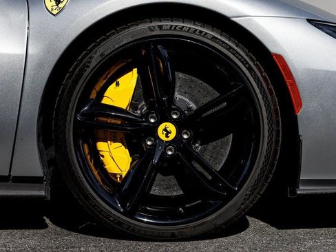 Used 2024 Ferrari 296 GTS RWD image 18
