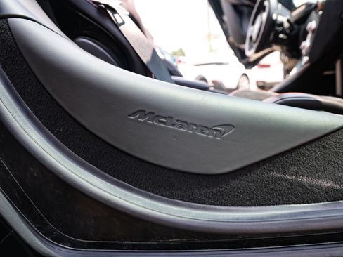 Used 2020 McLaren 720S Spider RWD image 66
