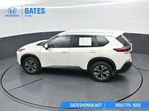 Used 2023 Nissan Rogue SV FWD image 47