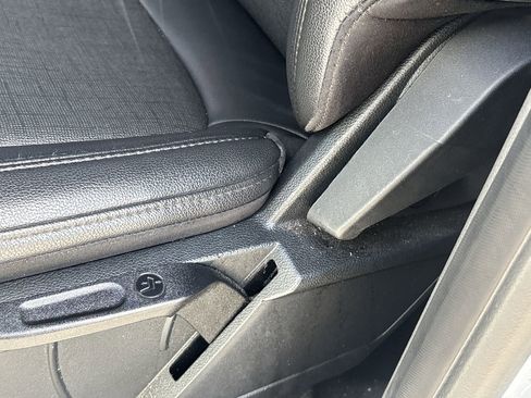 Used 2022 Ford Transit Connect XL image 13