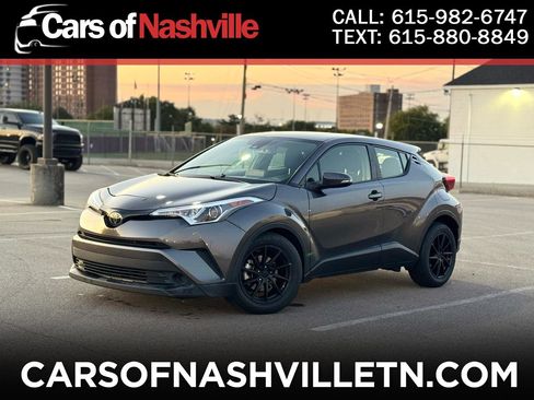 Used 2019 Toyota C-HR LE image 1