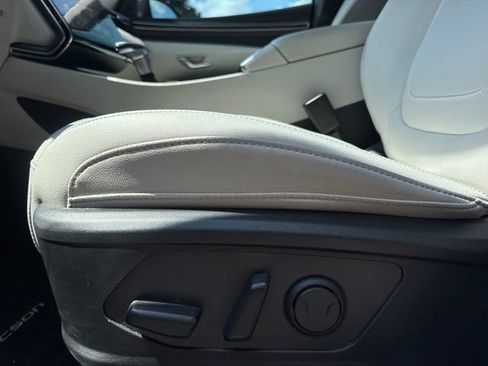 Used 2024 Hyundai Tucson SEL w/ Convenience Package FWD image 14