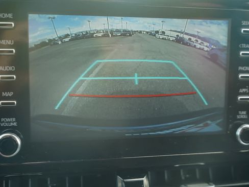 Used 2020 Toyota Corolla SE image 23