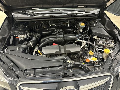 Used 2016 Subaru Crosstrek 2.0i Premium AWD/4WD image 34