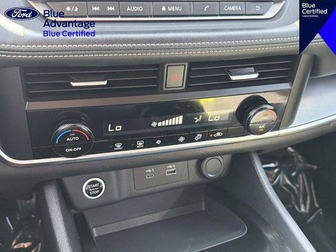 Used 2023 Nissan Rogue SV AWD/4WD image 25