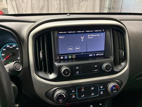 Used 2022 GMC Canyon Elevation w/ Trailering Package image 17