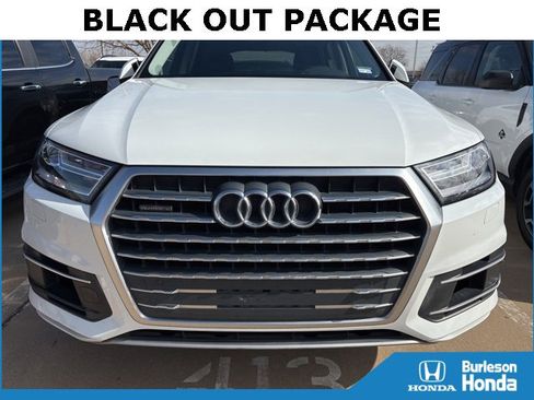 Used 2018 Audi Q7 3.0T Premium Plus image 2