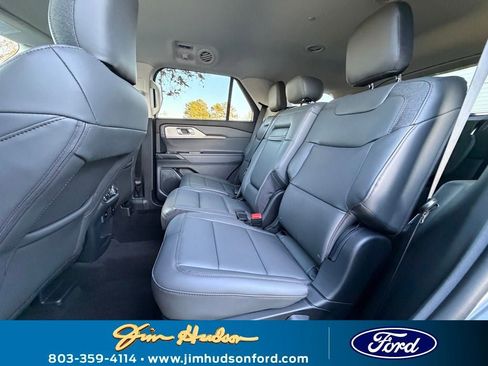 New 2026 Ford Explorer Active w/ Active Comfort Package image 23