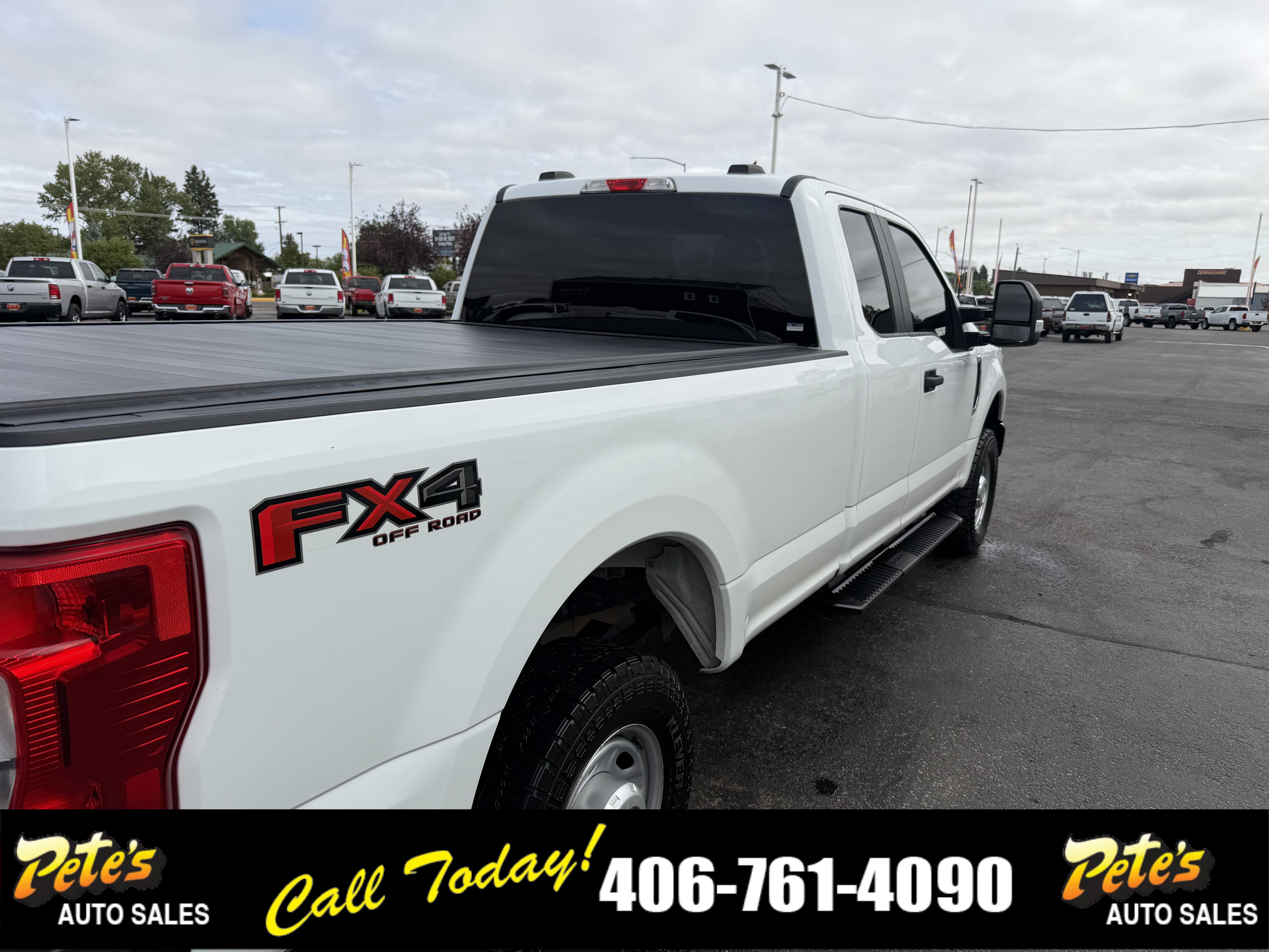 Used 2022 Ford F350 XL w/ Power Equipment Group AWD/4WD image 9