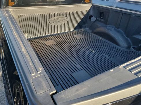 Used 2018 Ford F150 XLT w/ Equipment Group 302A Luxury AWD/4WD image 6