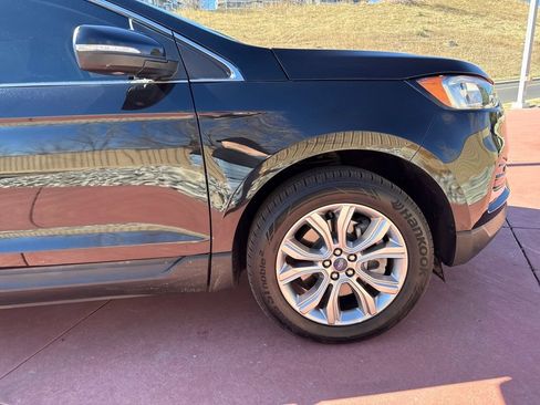 Used 2024 Ford Edge Titanium AWD/4WD image 31