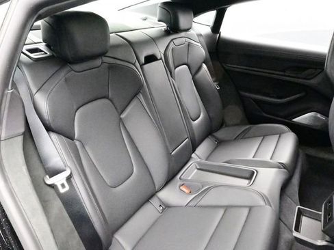 Certified 2025 Porsche Taycan Turbo GT image 19