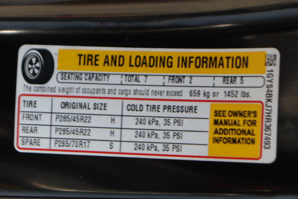 Used 2017 Cadillac Escalade Luxury AWD/4WD image 59