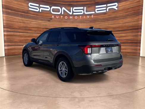 New 2026 Ford Explorer Active image 3