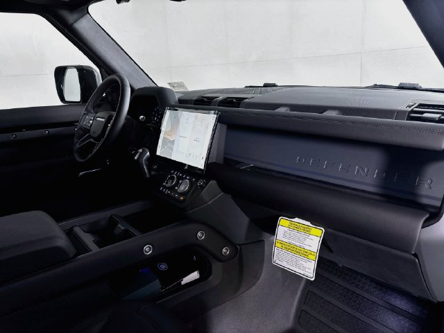 New 2026 Land Rover Defender 110 X-Dynamic SE AWD/4WD image 23