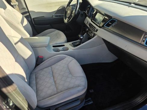 Used 2019 Kia Niro LX image 13