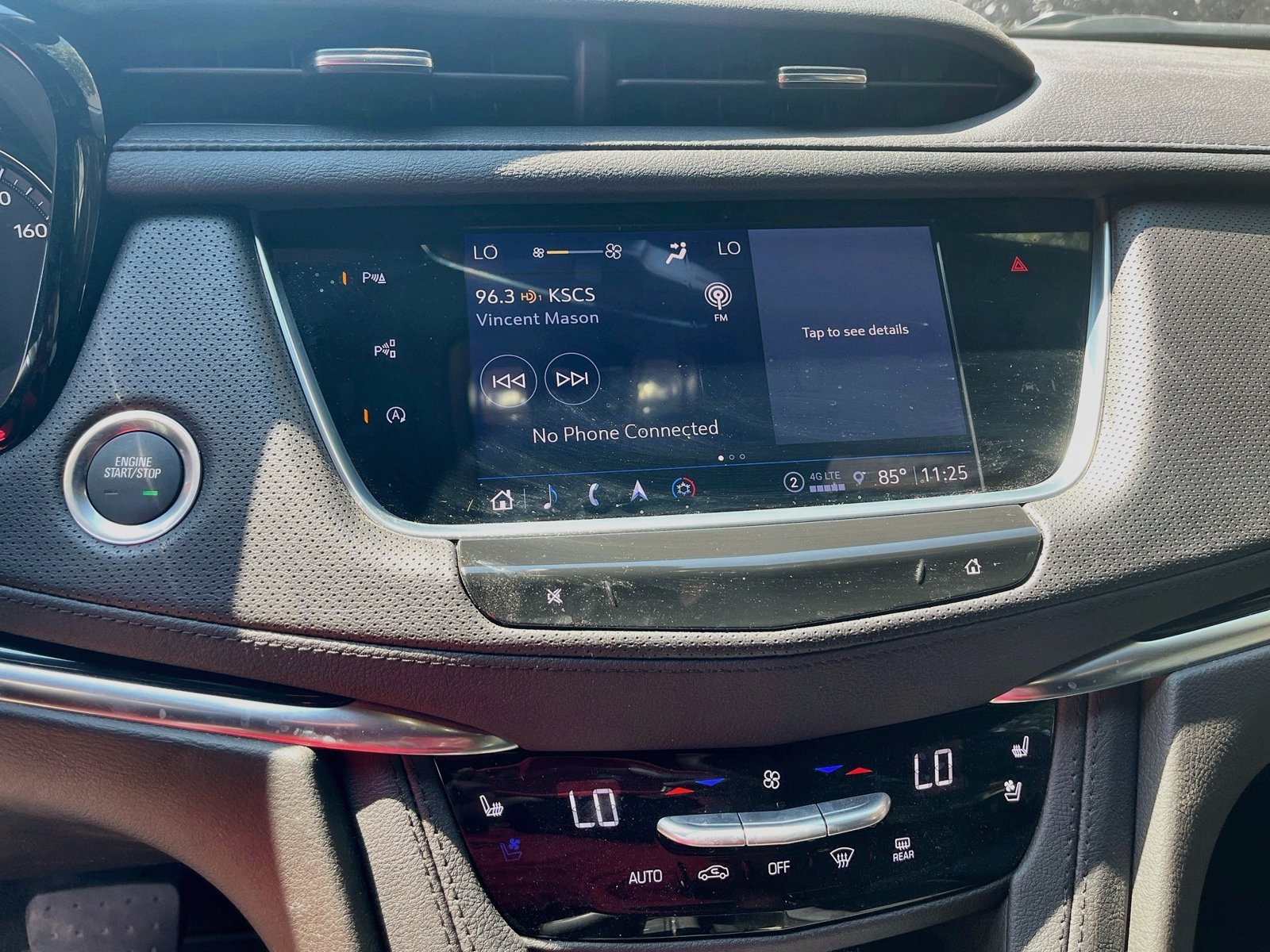 Used 2025 Cadillac XT5 Premium Luxury w/ Technology Package FWD image 19