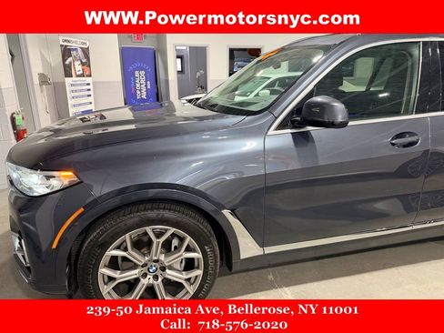Used 2020 BMW X7 xDrive40i w/ Premium Package image 2