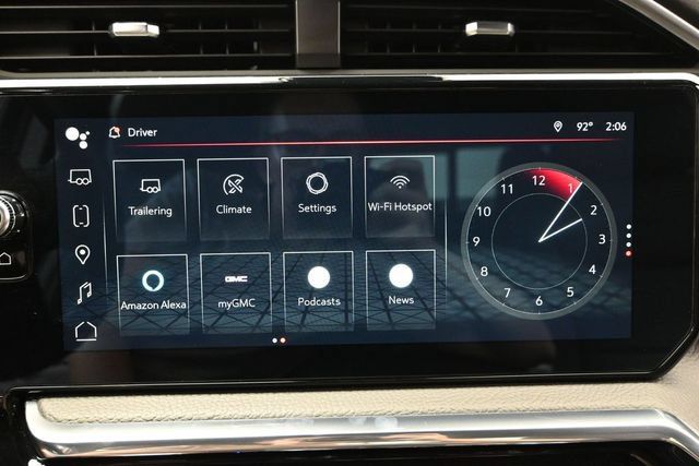 Used 2024 GMC Sierra 1500 Denali w/ Technology Package AWD/4WD image 39