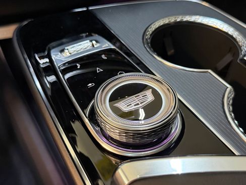 New 2026 Cadillac Lyriq Sport AWD/4WD image 35