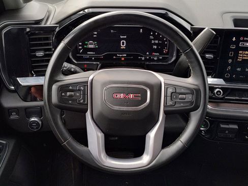 Used 2025 GMC Sierra 1500 SLT image 26