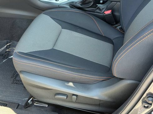 Used 2020 Subaru Crosstrek 2.0i Premium w/ Moonroof Package 2 AWD/4WD image 24