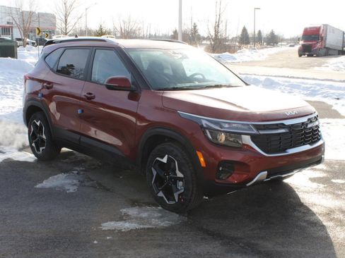 New 2026 Kia Seltos S image 3