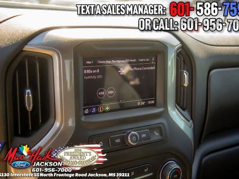 Used 2025 Chevrolet Silverado 2500 Custom w/ Custom Value Package AWD/4WD image 15